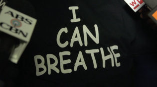 Thumbnail for "I Can Breathe": Pro-NYPD Demonstrators Rally, Clash with Anti-NYPD Protesters