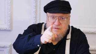 Thumbnail for Drinker's Chasers - George RR Martin Lashes Out At 
